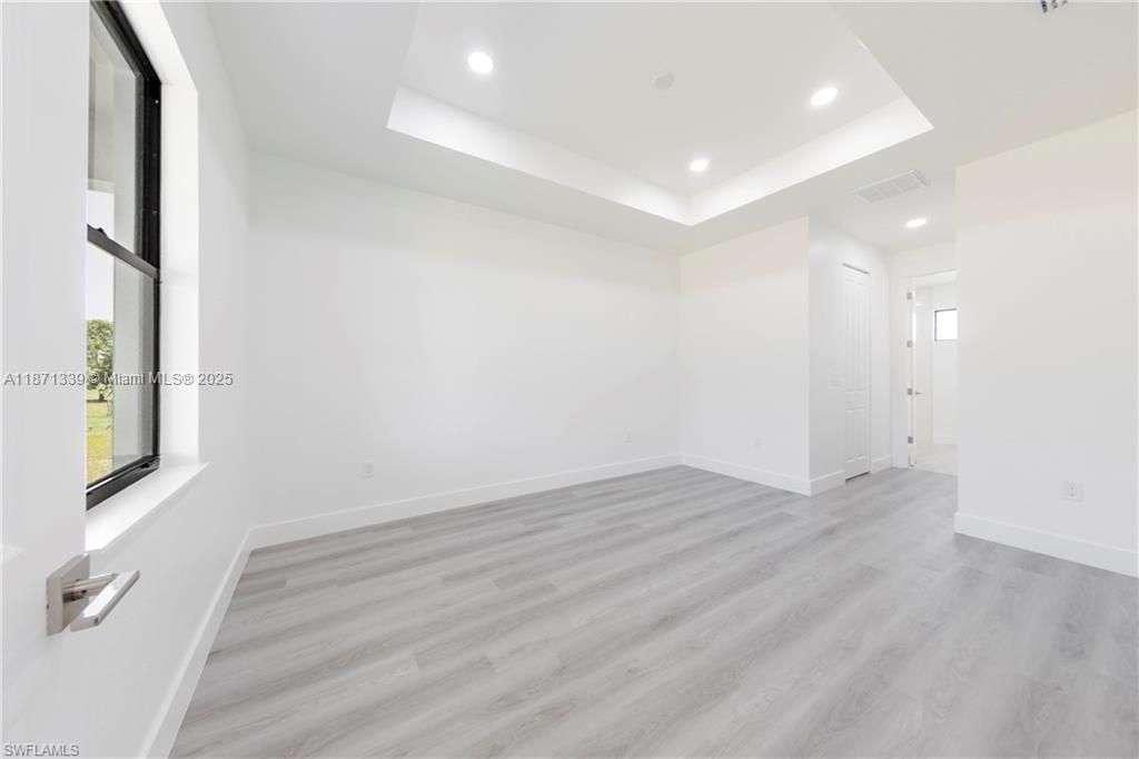 На продажу: $395,000 (3 спален, 2 ванн, 0 Квадратных фут)