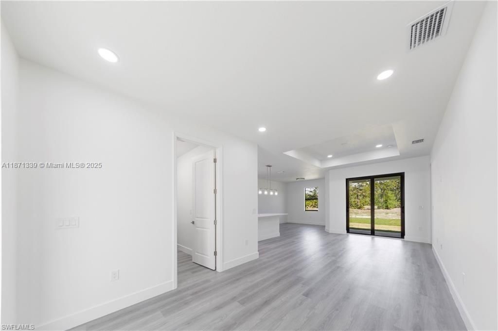 На продажу: $395,000 (3 спален, 2 ванн, 0 Квадратных фут)