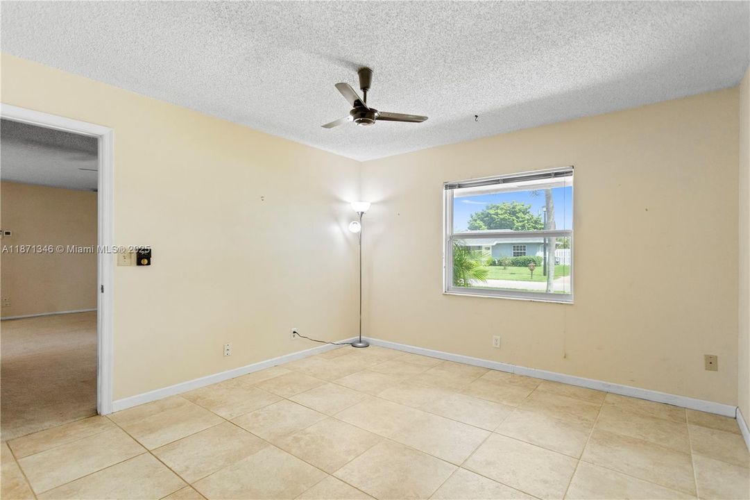 最近售出: $529,000 (3 贝兹, 2 浴室, 1144 平方英尺)