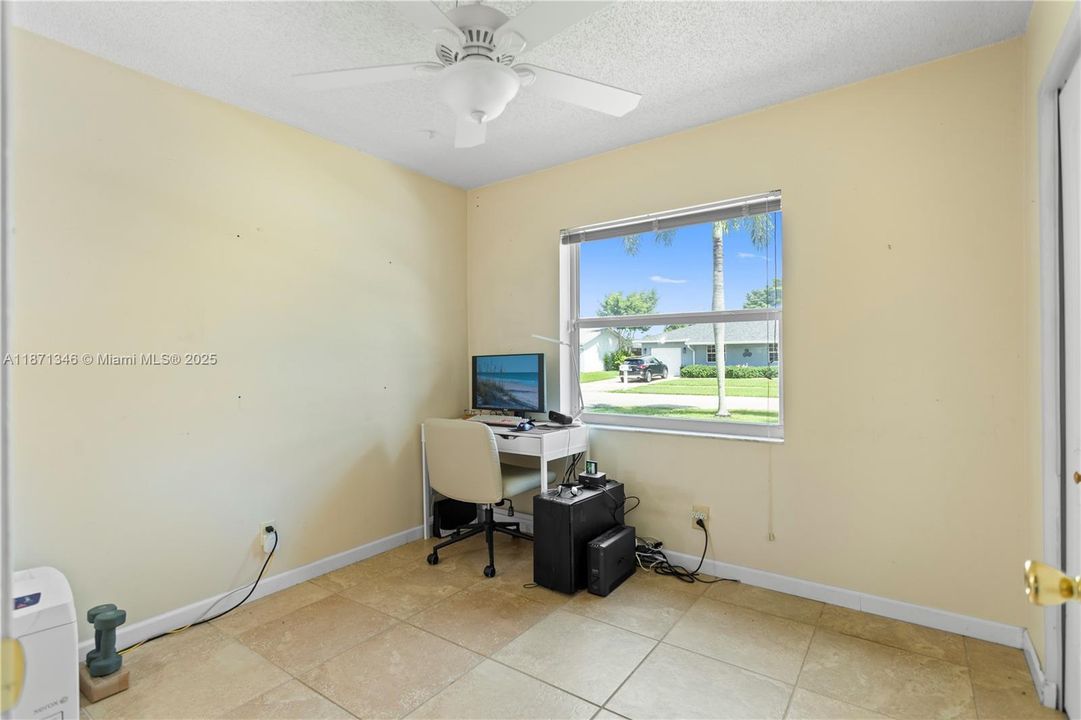 最近售出: $529,000 (3 贝兹, 2 浴室, 1144 平方英尺)