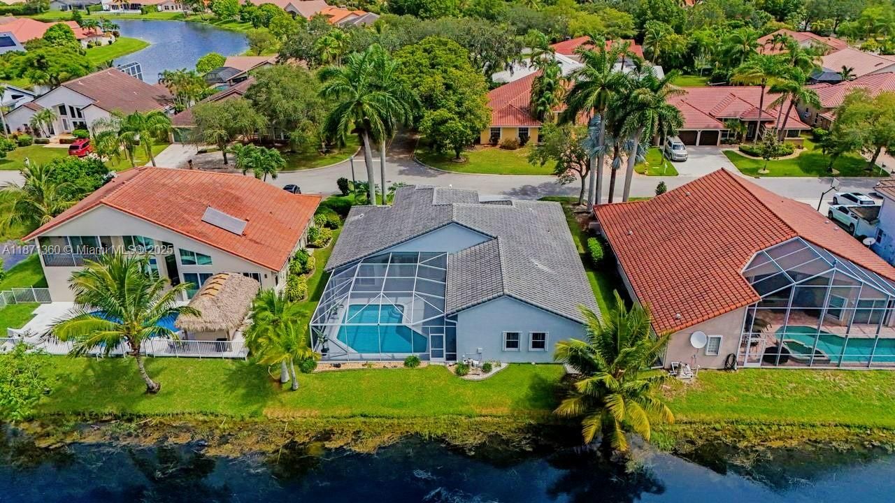 Recently Rented: $5,499 (4 beds, 2 baths, 2659 Square Feet)