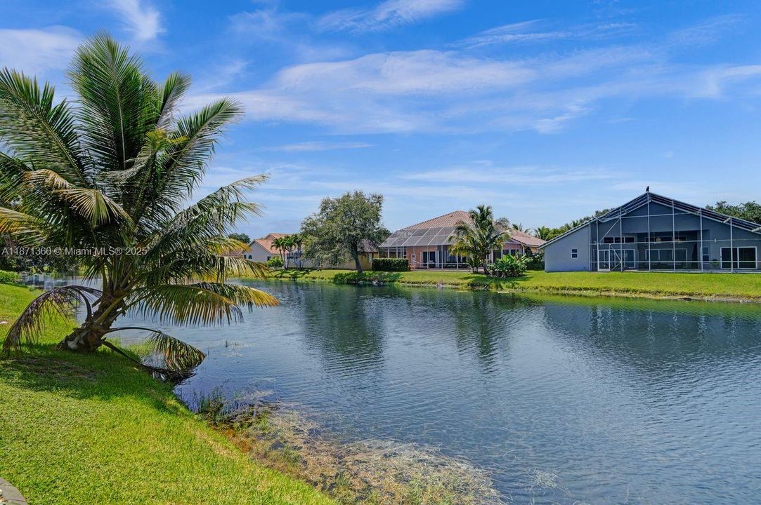 Recently Rented: $5,499 (4 beds, 2 baths, 2659 Square Feet)