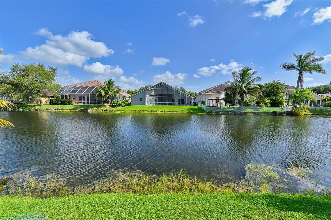 Recently Rented: $5,499 (4 beds, 2 baths, 2659 Square Feet)