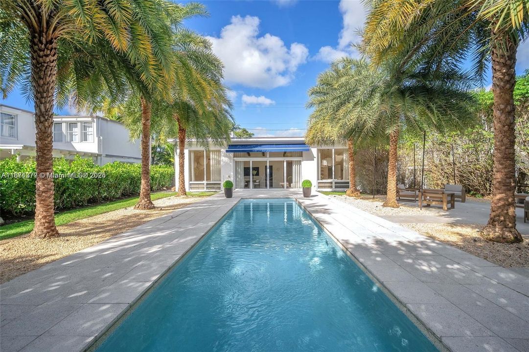 For Sale: $3,890,000 (5 beds, 6 baths, 0 Square Feet)