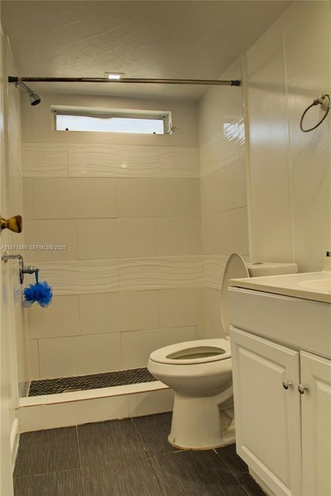 En Venta: $289,500 (3 camas, 2 baños, 1430 Pies cuadrados)