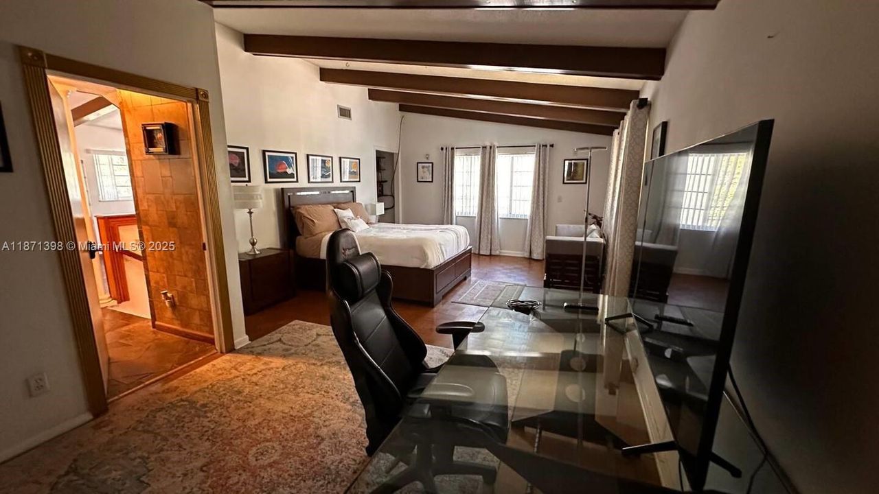 В аренду: $1,500 (1 спален, 1 ванн, 0 Квадратных фут)