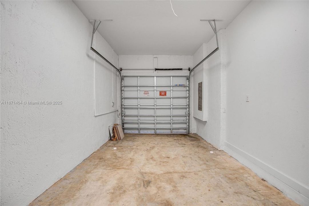 待售: $620,000 (3 贝兹, 2 浴室, 1827 平方英尺)