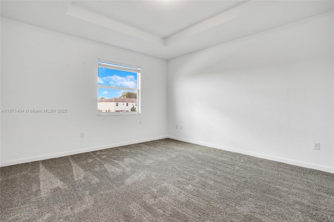 待售: $620,000 (3 贝兹, 2 浴室, 1827 平方英尺)