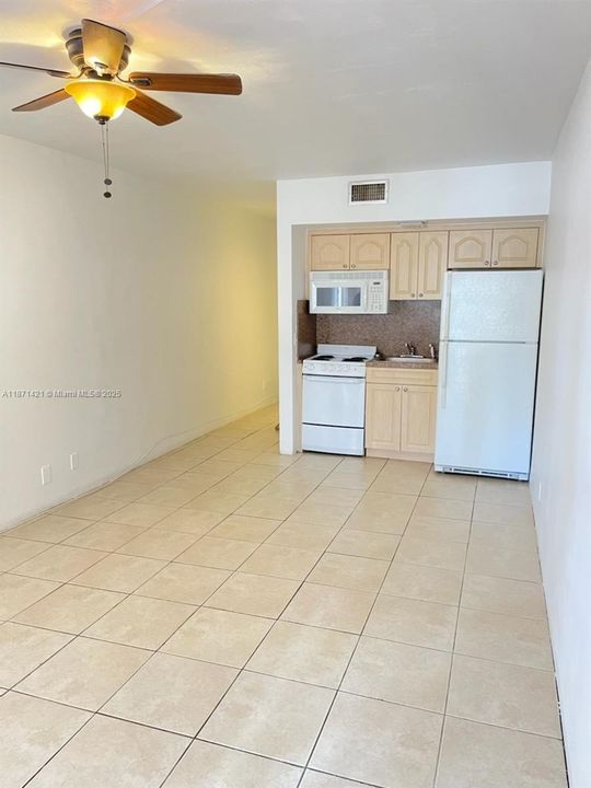 Recently Rented: $1,275 (0 beds, 1 baths, 11065 Square Feet)