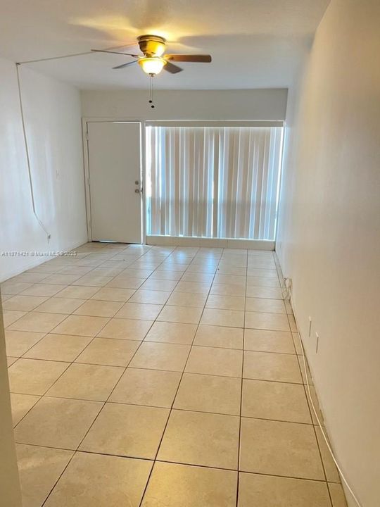 Recently Rented: $1,275 (0 beds, 1 baths, 11065 Square Feet)
