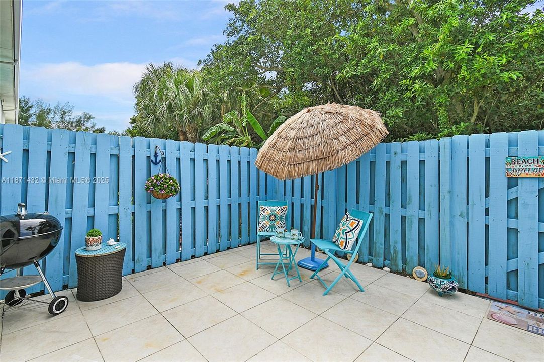 В аренду: $2,500 (2 спален, 2 ванн, 1270 Квадратных фут)