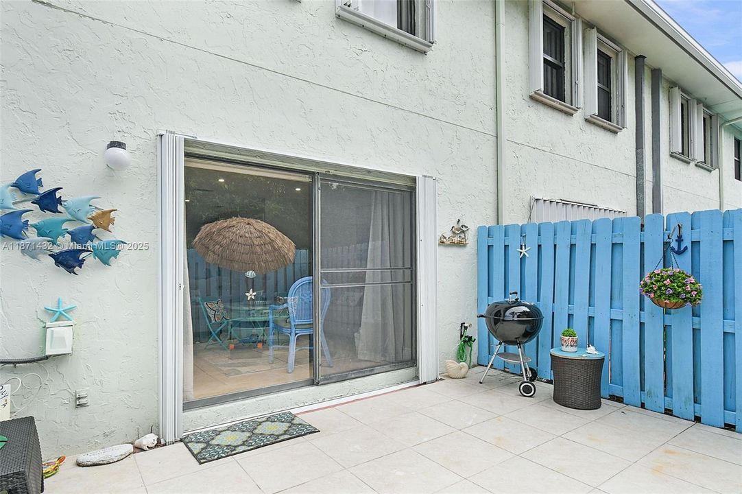 В аренду: $2,500 (2 спален, 2 ванн, 1270 Квадратных фут)