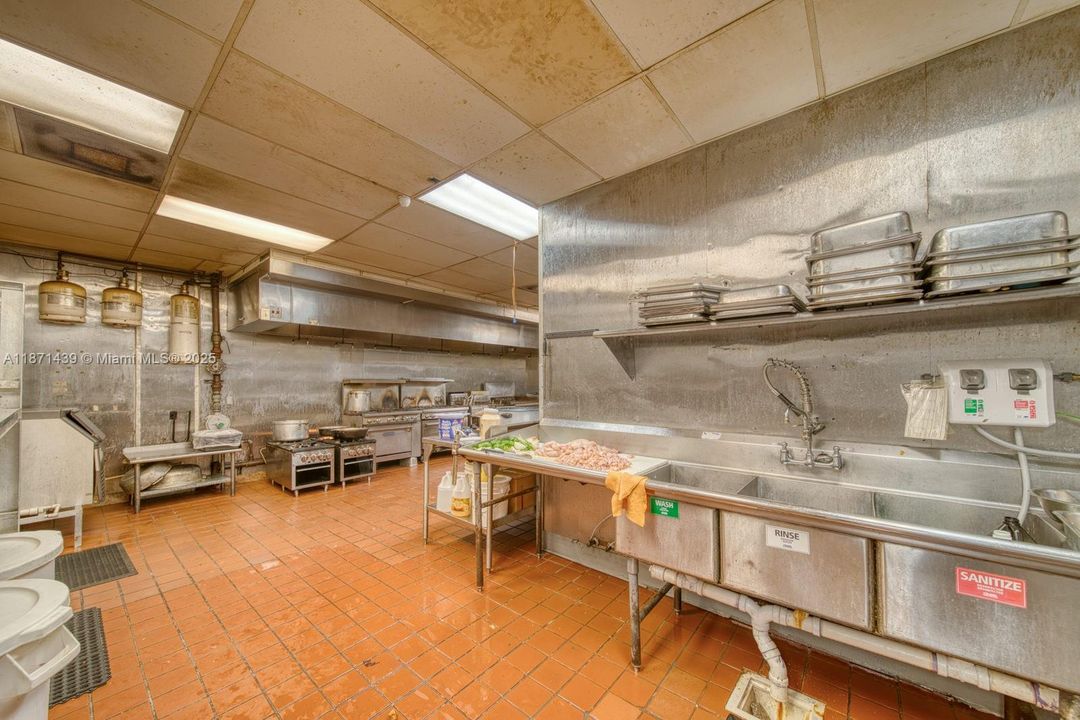 待售: $400,000 (0 贝兹, 0 浴室, 0 平方英尺)