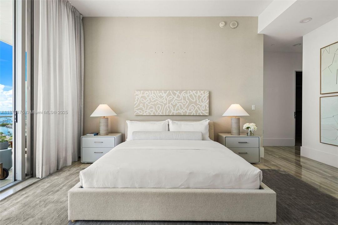 Recientemente alquilado: $31,000 (3 camas, 3 baños, 2404 Pies cuadrados)