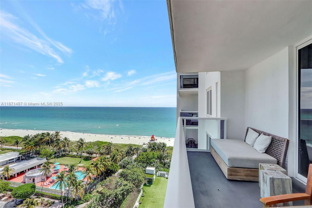 For Sale: $2,450,000 (1 beds, 1 baths, 893 Square Feet)