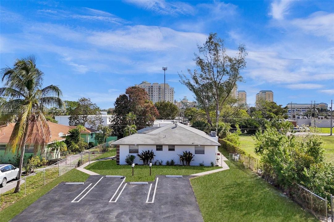 En Venta: $724,998 (0 camas, 0 baños, 2503 Pies cuadrados)