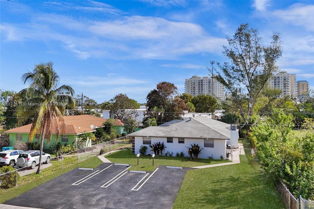 En Venta: $724,998 (0 camas, 0 baños, 2503 Pies cuadrados)