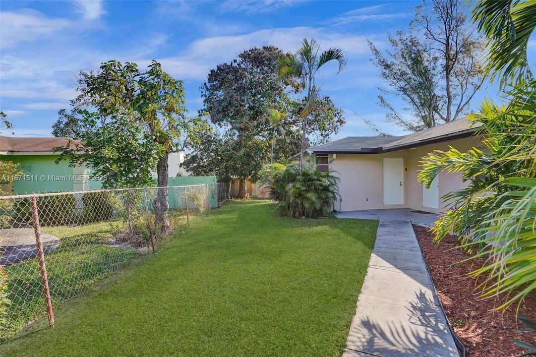 En Venta: $724,998 (0 camas, 0 baños, 2503 Pies cuadrados)