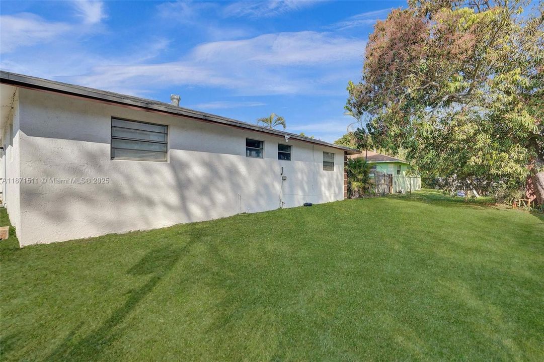 En Venta: $724,998 (0 camas, 0 baños, 2503 Pies cuadrados)