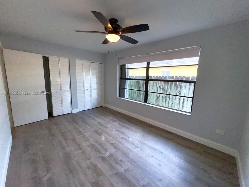 Recientemente alquilado: $3,200 (3 camas, 1 baños, 1300 Pies cuadrados)