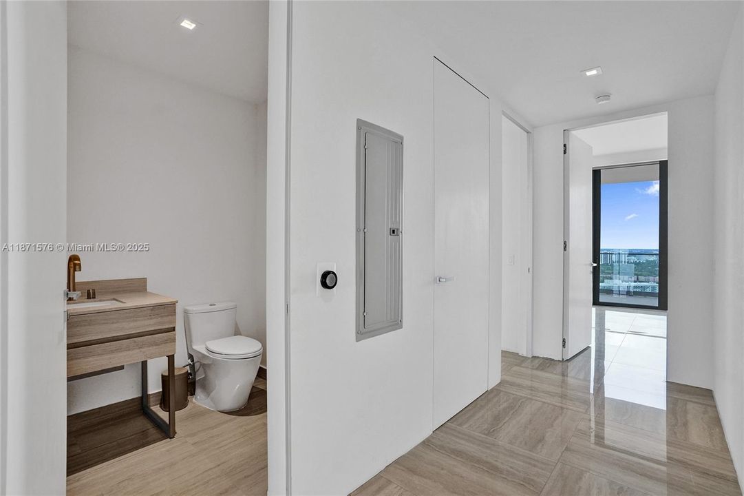 На продажу: $3,990,000 (3 спален, 3 ванн, 2271 Квадратных фут)