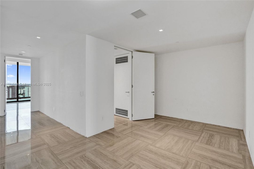 На продажу: $3,990,000 (3 спален, 3 ванн, 2271 Квадратных фут)