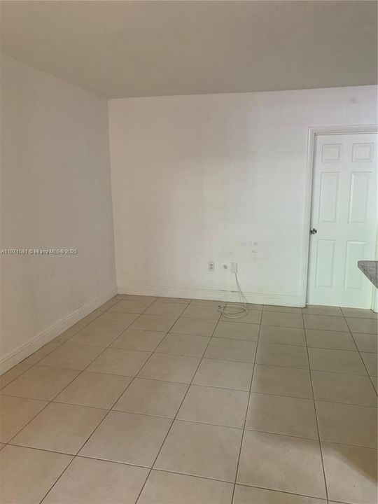 Activo con contrato: $230,000 (1 camas, 1 baños, 451 Pies cuadrados)