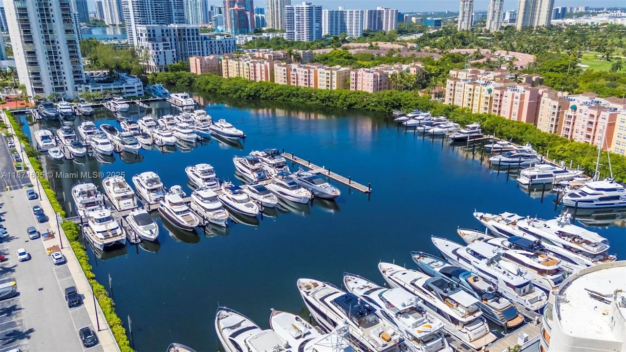 For Sale: $1,499,000 (2 beds, 2 baths, 2560 Square Feet)