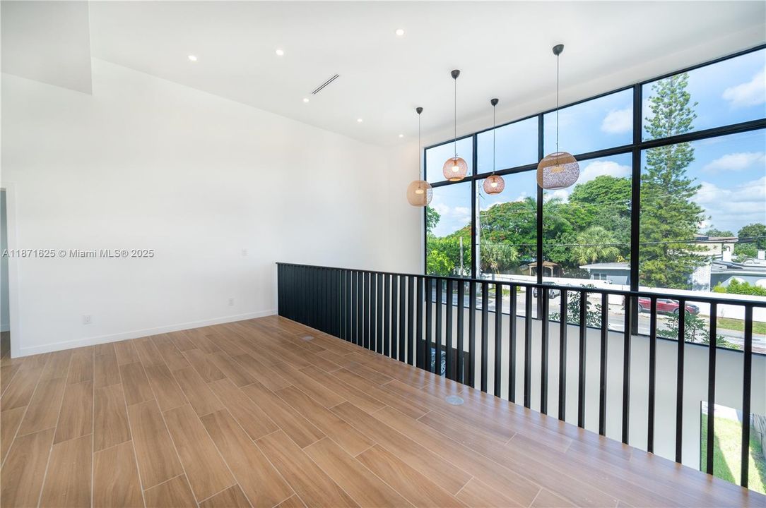 待售: $1,875,000 (3 贝兹, 3 浴室, 3042 平方英尺)