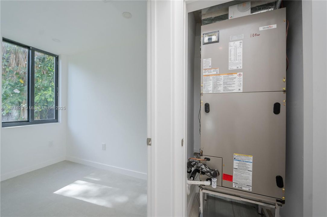 待售: $1,875,000 (3 贝兹, 3 浴室, 3042 平方英尺)