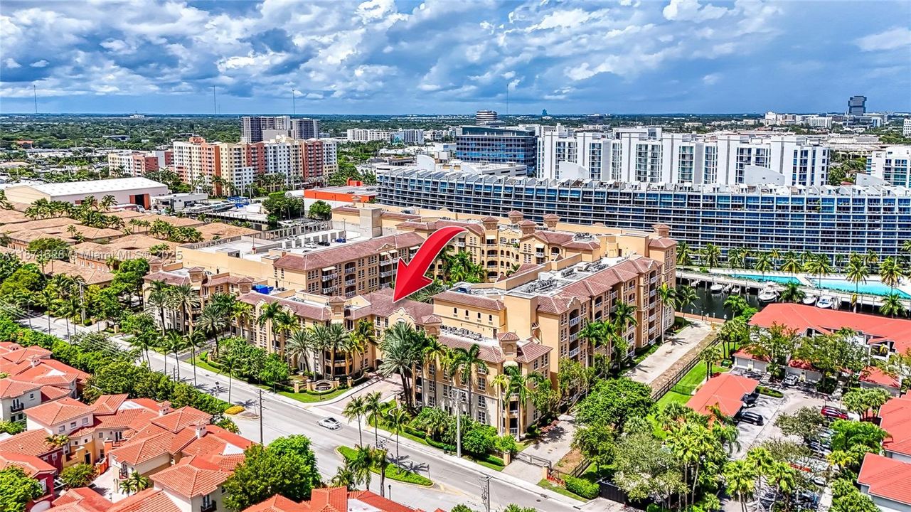 For Sale: $380,000 (2 beds, 2 baths, 1171 Square Feet)