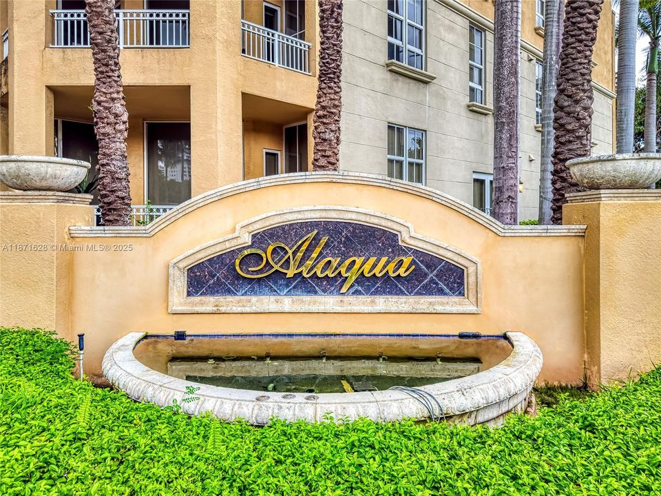 For Sale: $380,000 (2 beds, 2 baths, 1171 Square Feet)