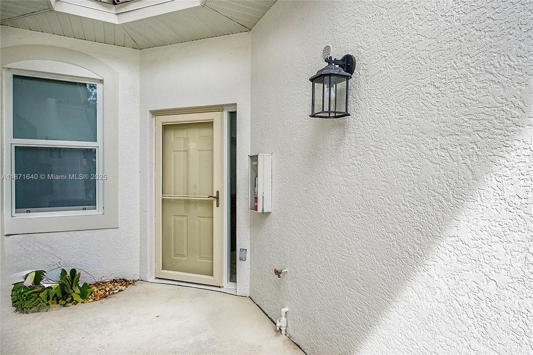 En Venta: $460,000 (3 camas, 2 baños, 0 Pies cuadrados)