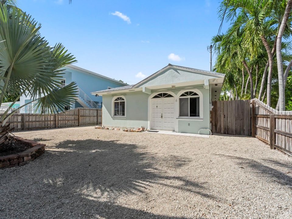 Recientemente alquilado: $3,350 (3 camas, 2 baños, 1520 Pies cuadrados)