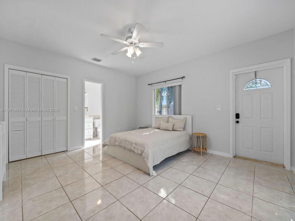 Recientemente alquilado: $3,350 (3 camas, 2 baños, 1520 Pies cuadrados)