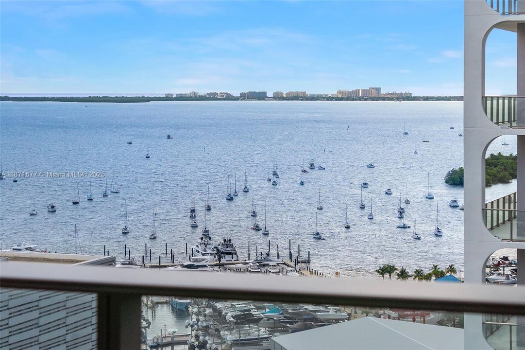 En Venta: $5,950,000 (3 camas, 3 baños, 2058 Pies cuadrados)