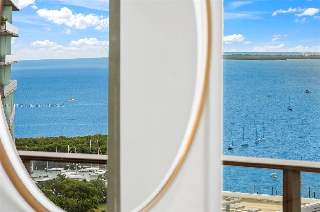 En Venta: $5,950,000 (3 camas, 3 baños, 2058 Pies cuadrados)