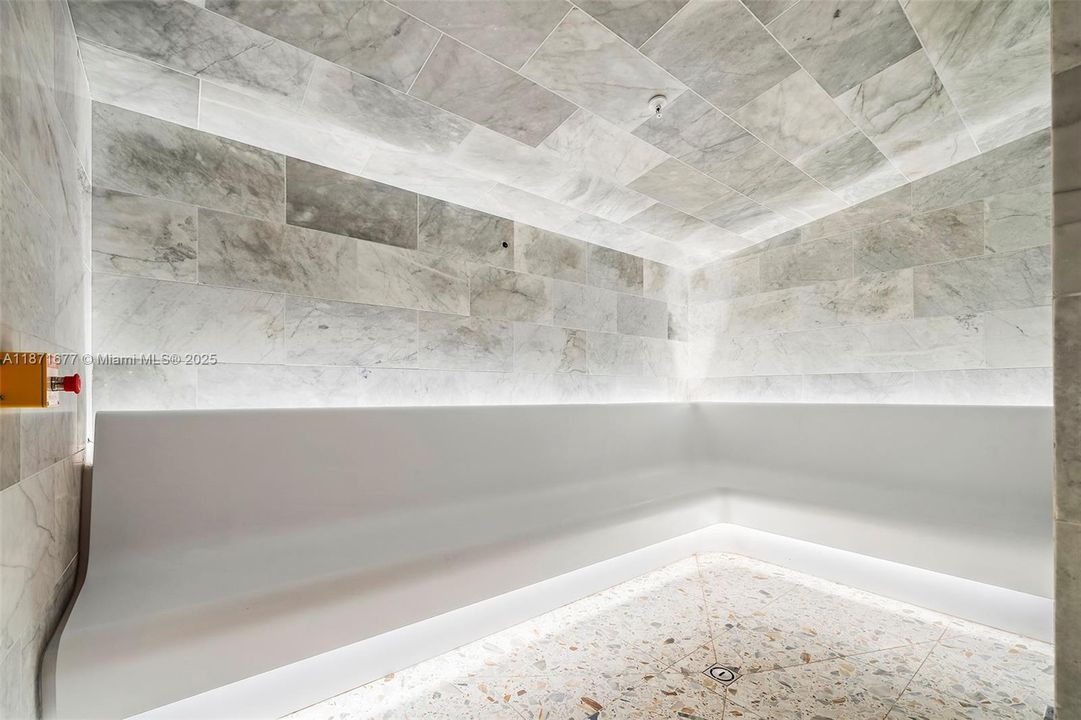 En Venta: $5,950,000 (3 camas, 3 baños, 2058 Pies cuadrados)