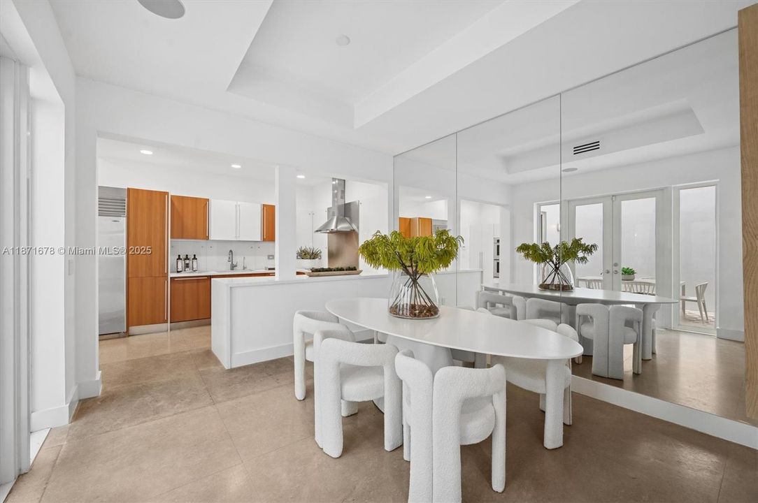 Active With Contract: $3,400,000 (4 beds, 4 baths, 3771 Square Feet)