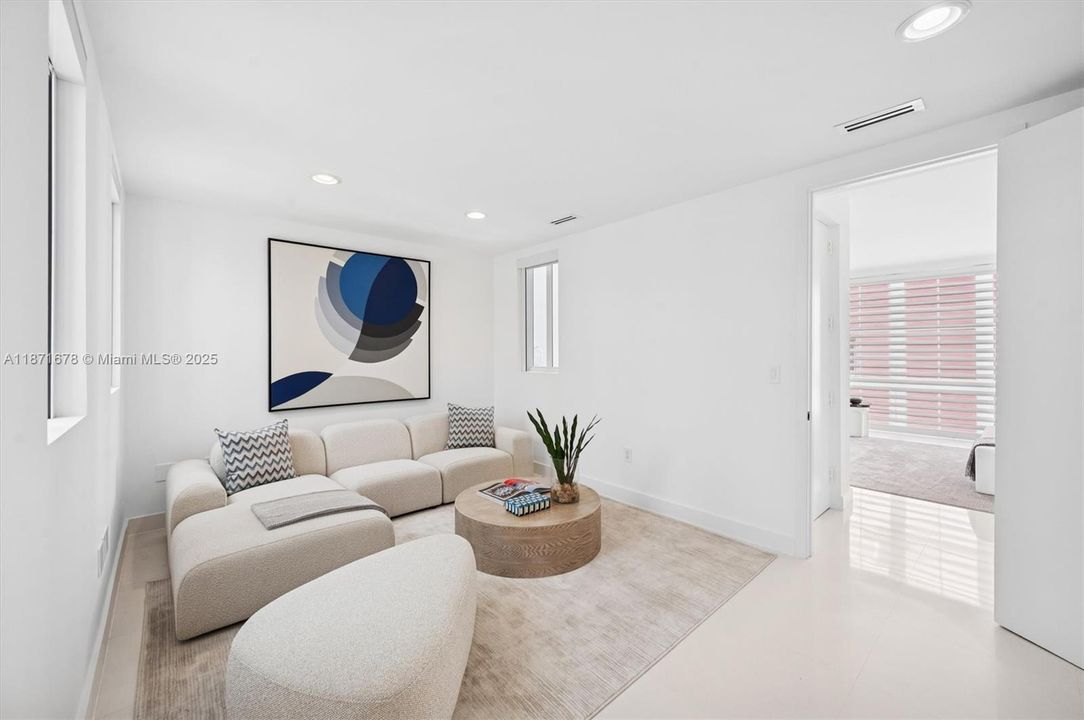 Active With Contract: $3,400,000 (4 beds, 4 baths, 3771 Square Feet)