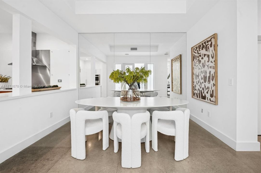 Active With Contract: $3,400,000 (4 beds, 4 baths, 3771 Square Feet)