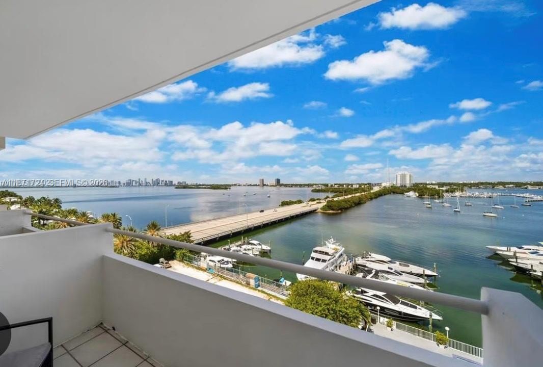 For Sale: $229,000 (0 beds, 1 baths, 447 Square Feet)