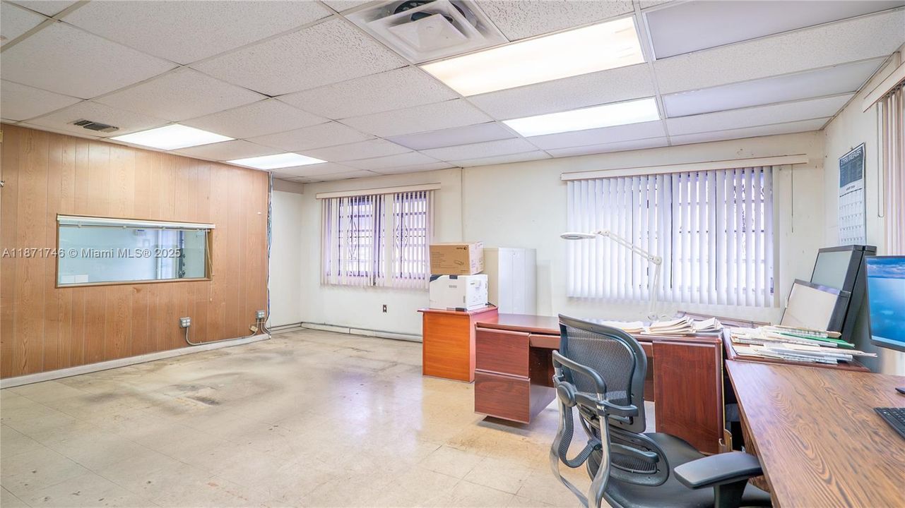 Activo con contrato: $2,700,000 (0 camas, 0 baños, 0 Pies cuadrados)