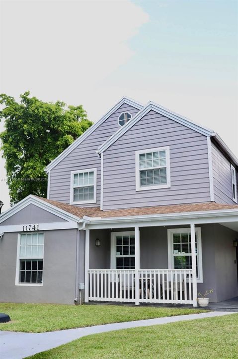 Active With Contract: $4,000 (3 beds, 2 baths, 1834 Square Feet)