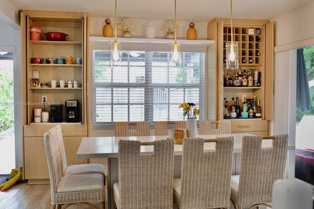 Active With Contract: $4,000 (3 beds, 2 baths, 1834 Square Feet)