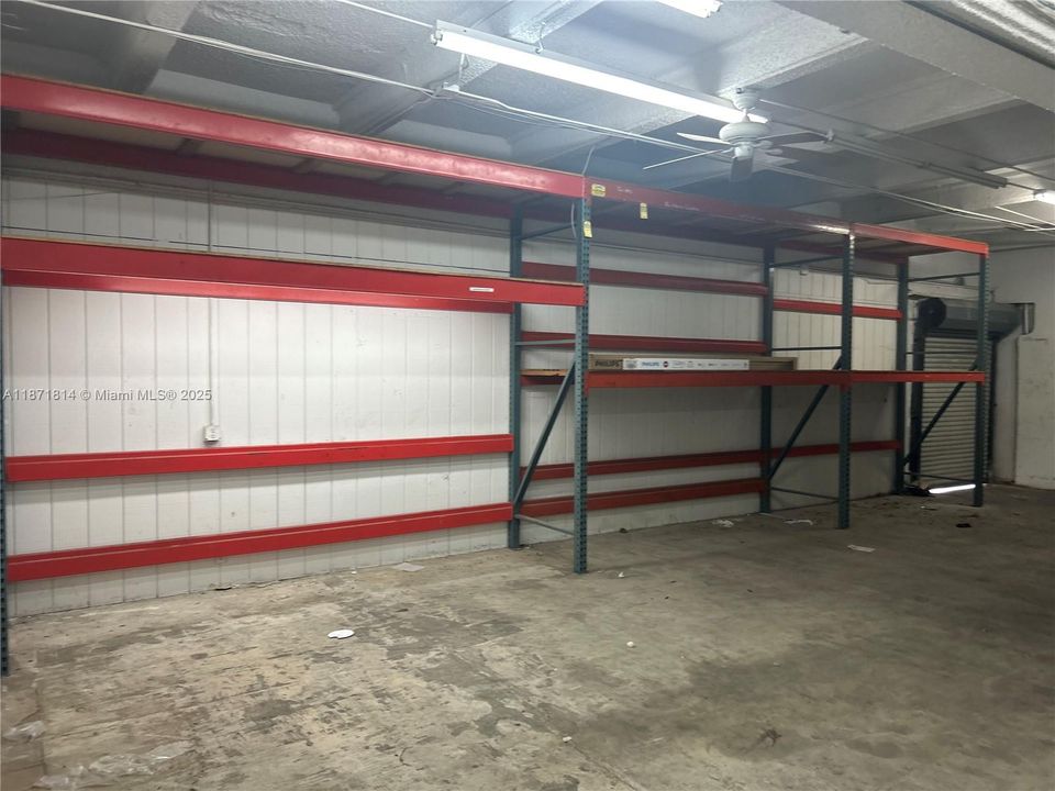 出租: $16,000 (0 贝兹, 0 浴室, 0 平方英尺)