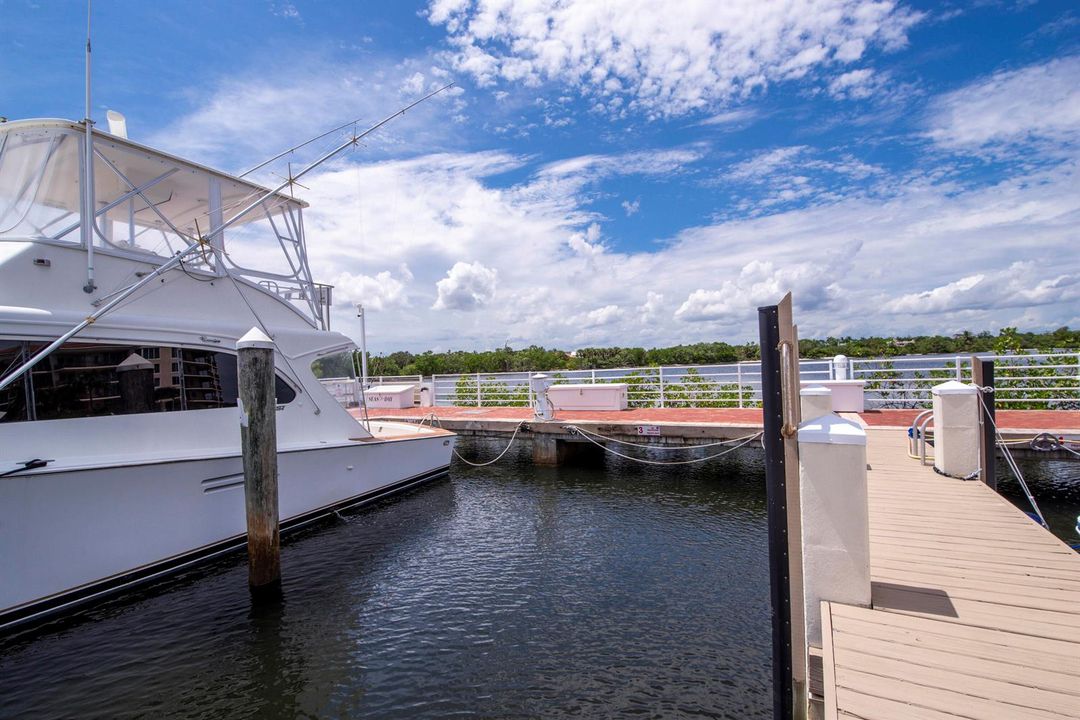 Jupiter Yacht Club