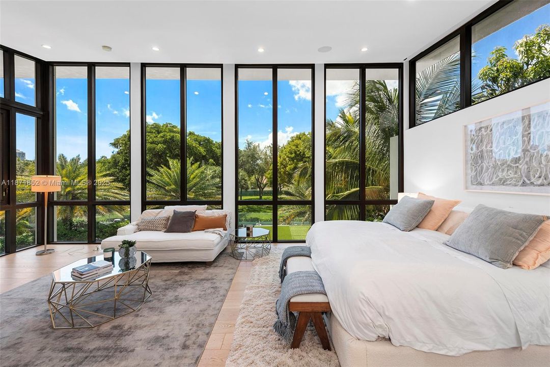 For Sale: $6,800,000 (7 beds, 6 baths, 5560 Square Feet)