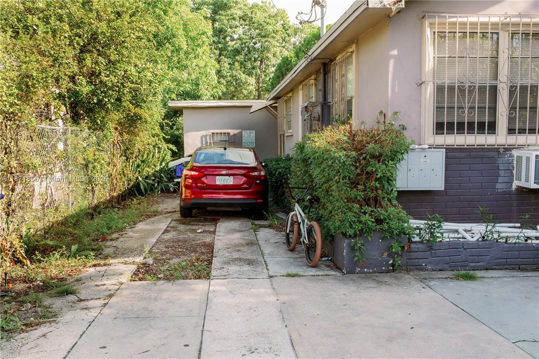 Active With Contract: $899,000 (0 beds, 0 baths, 2300 Square Feet)