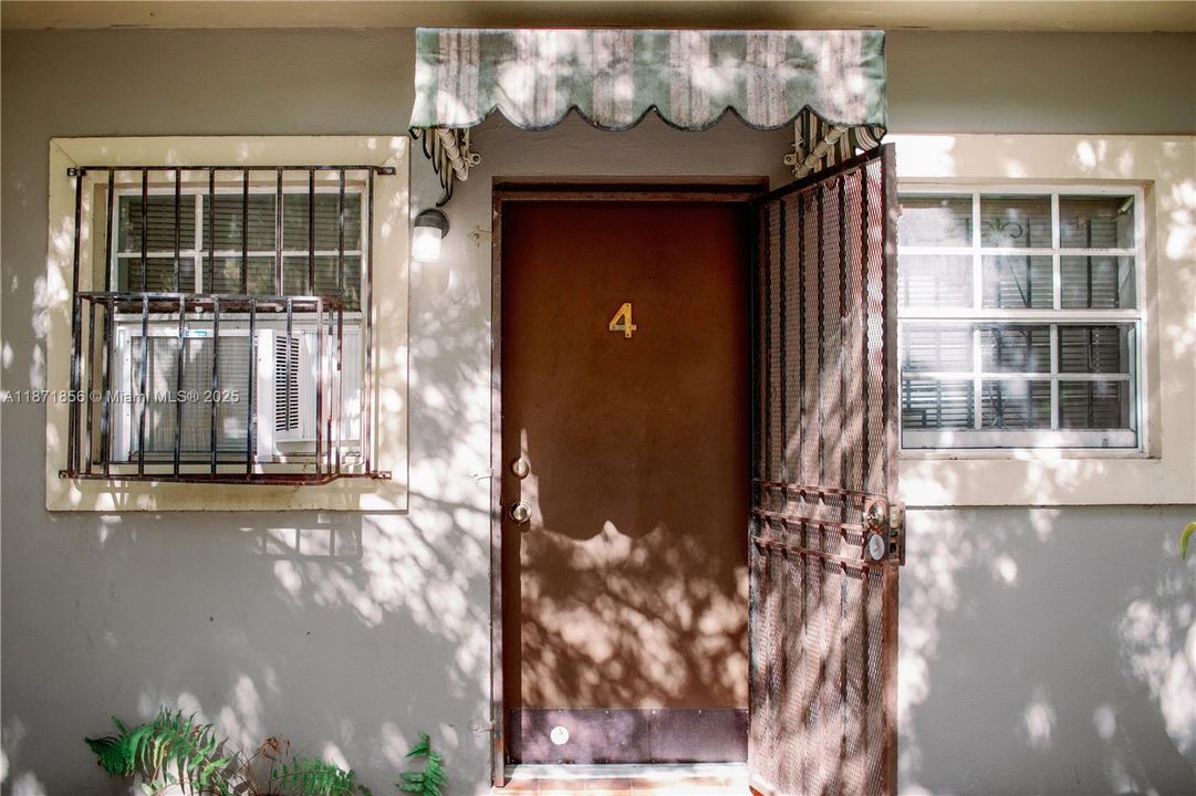 Active With Contract: $899,000 (0 beds, 0 baths, 2300 Square Feet)